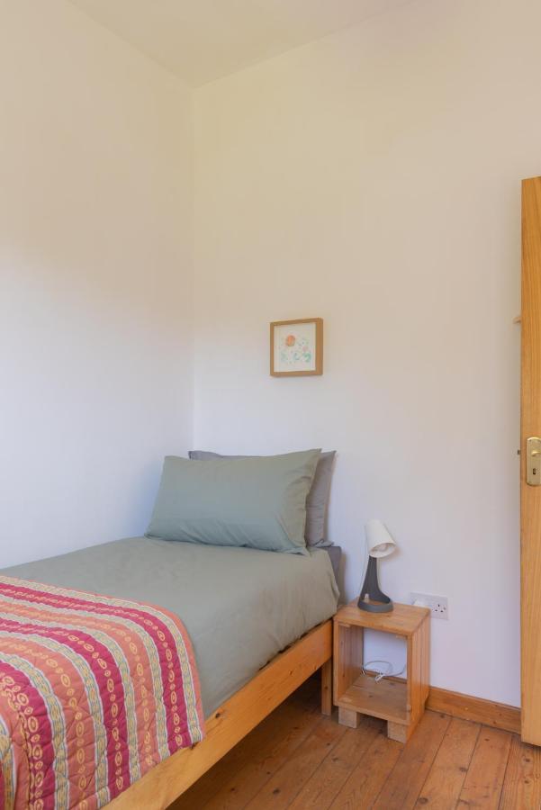 The Common Knowledge Centre Hostel Kilfenora Bagian luar foto